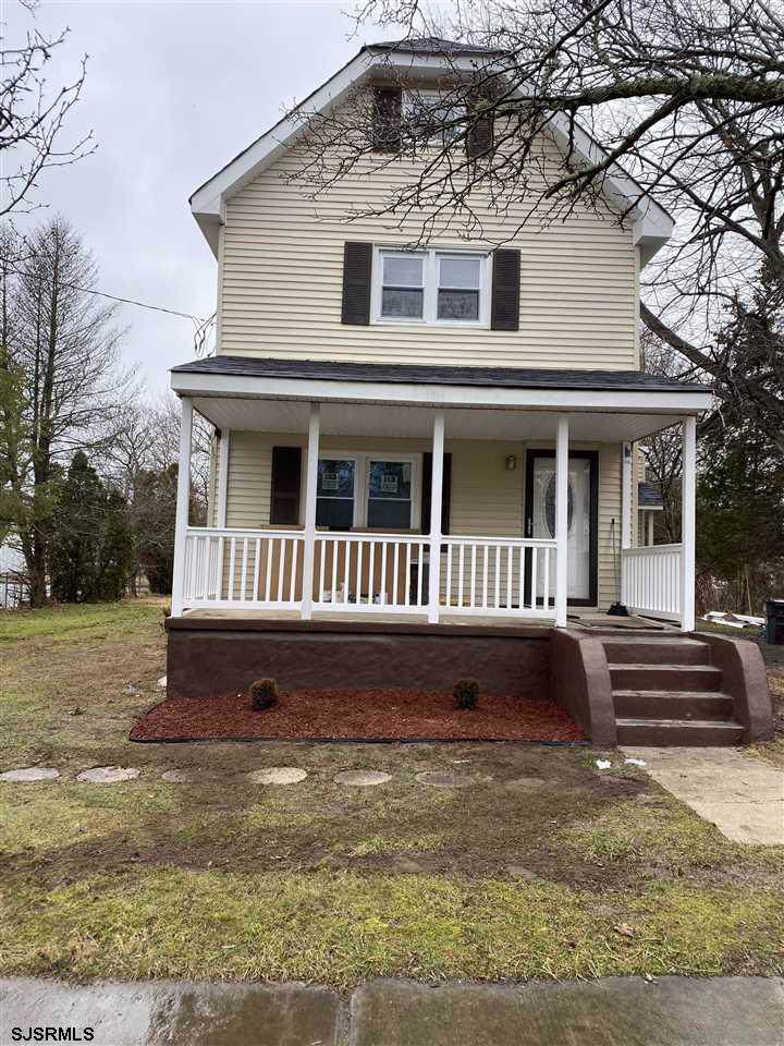 734 Adams Ave - Photo 1