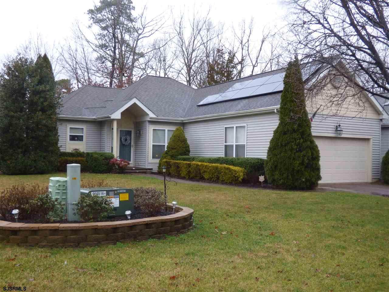 643 Country Club Drive - Photo 1
