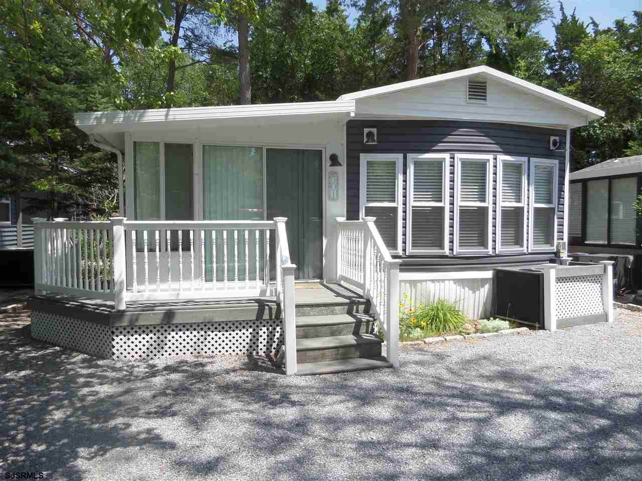 301 Ibis - Photo 1
