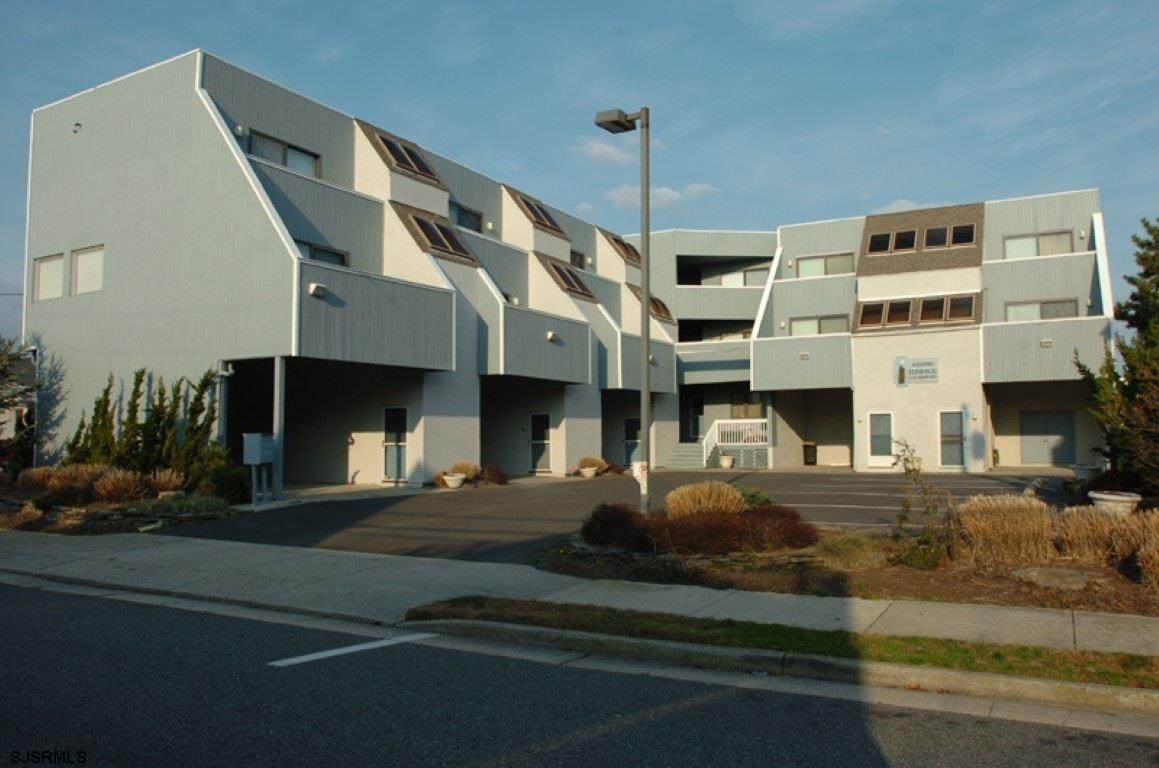 11 Adams - Photo 1