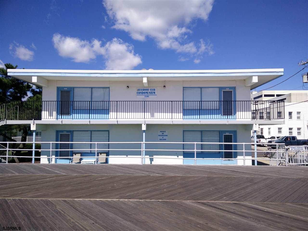 3501 Boardwalk - Photo 1