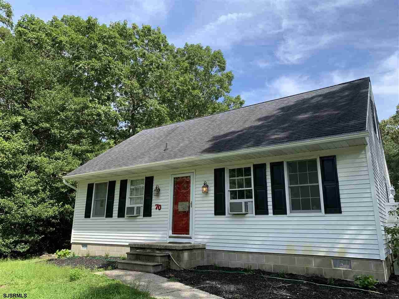 70 Sunny Ln - Photo 1