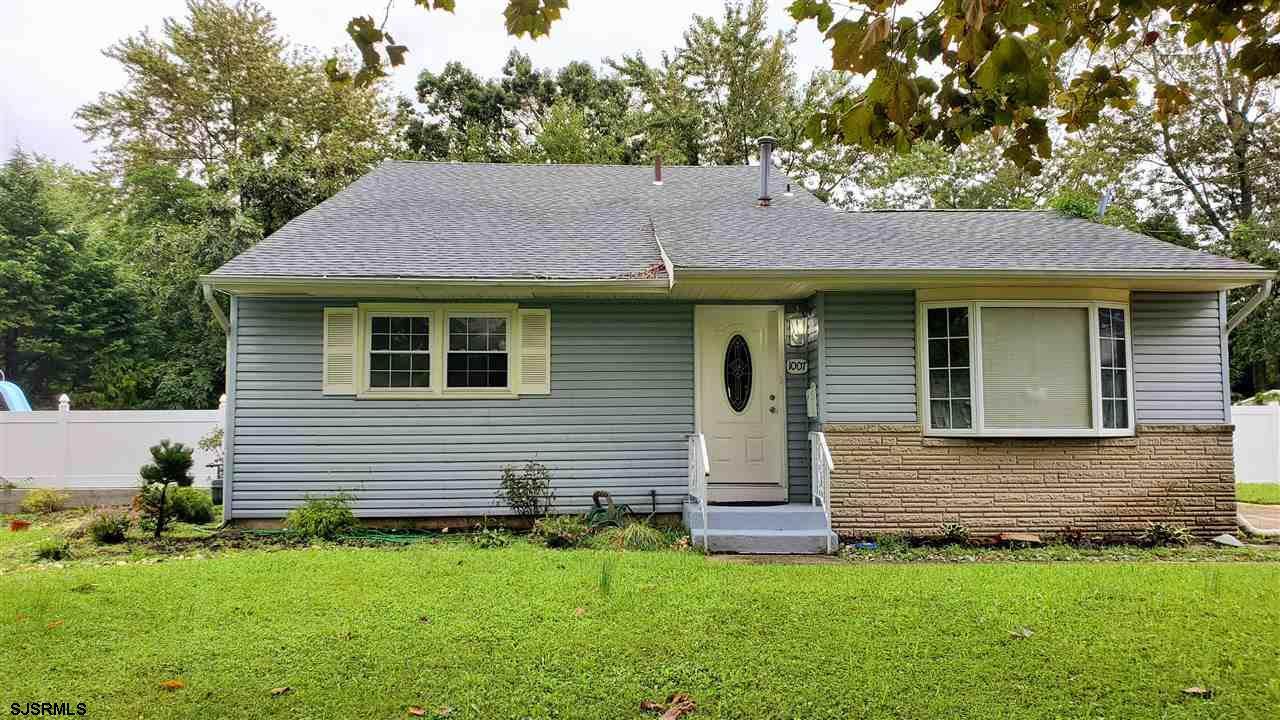 1007 Massachusetts Ave - Photo 1