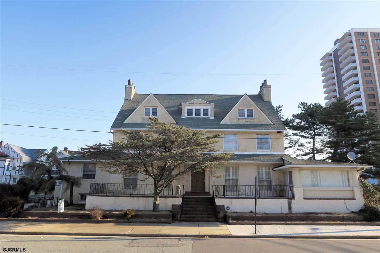 49 Plaza - Photo 1
