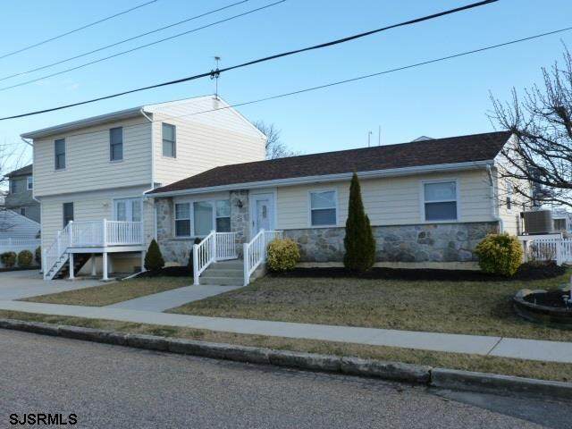 717 Sterling Place - Photo 1