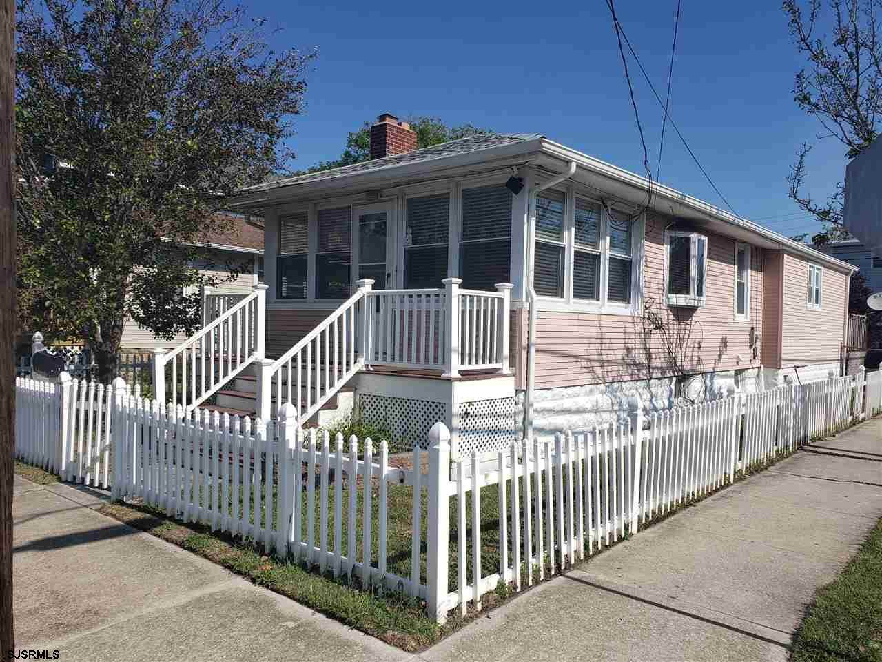 701 Harrisburg - Photo 1