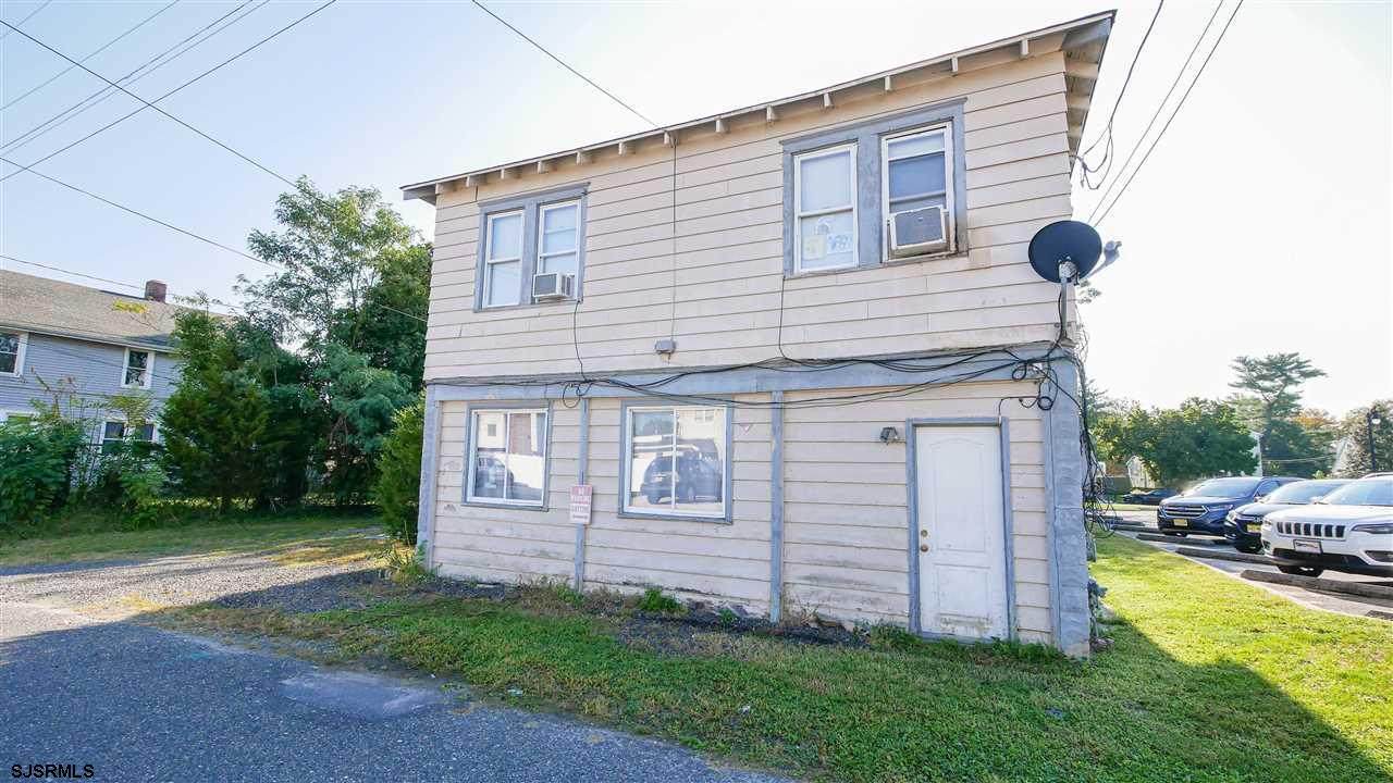 142 6th - Photo 1