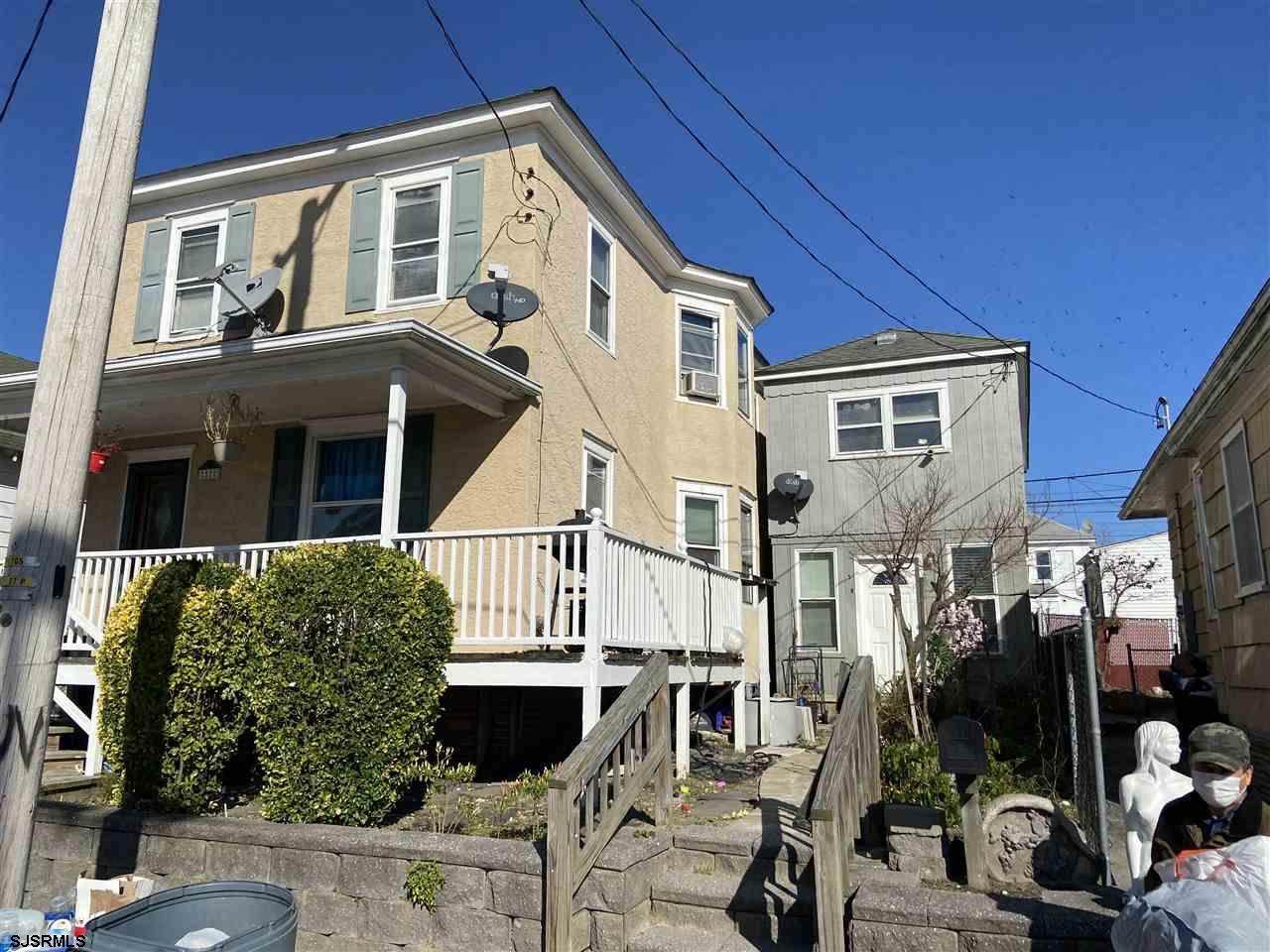 52-52R Lennox Ave - Photo 1