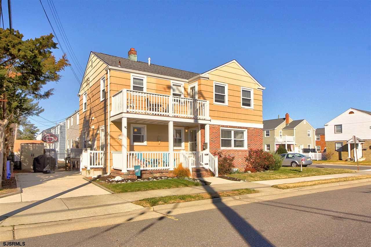 200 Harding - Photo 1