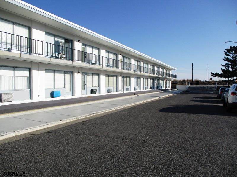 3501 Boardwalk - Photo 1