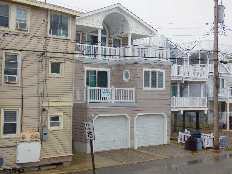 505 32nd - Photo 1