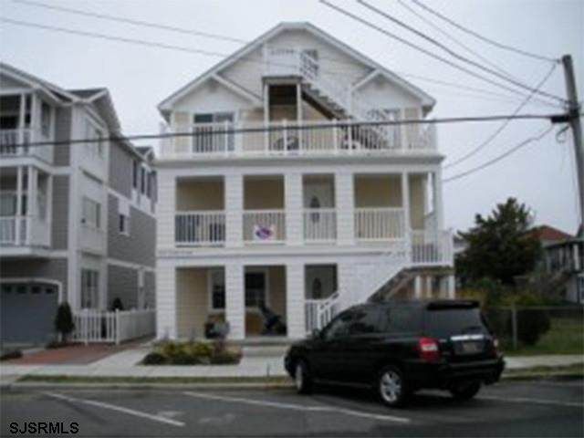 120 Youngs - Photo 1