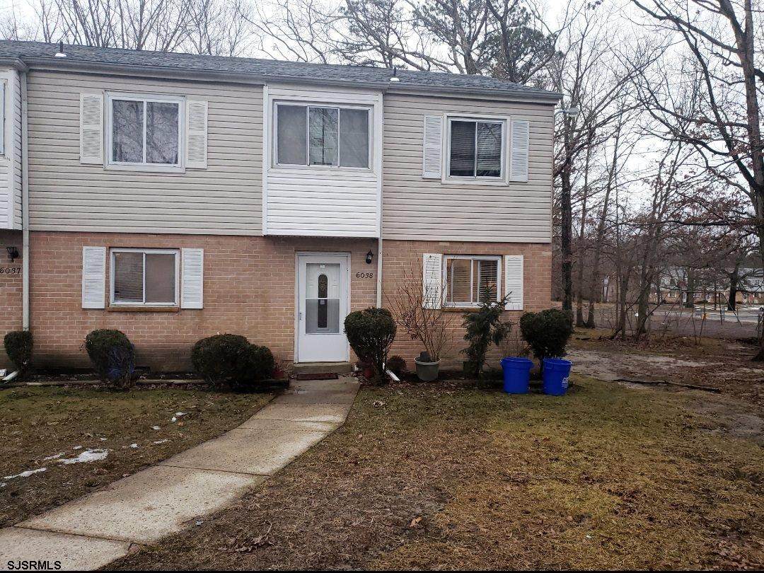 6038 Hoover - Photo 1