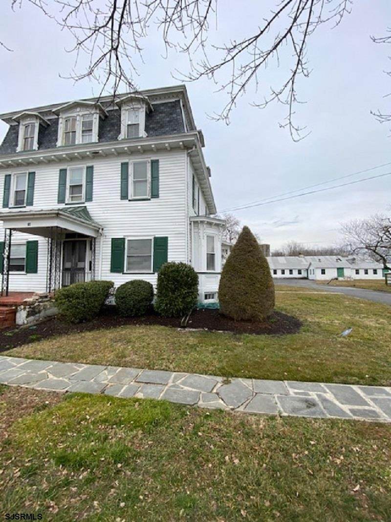 27 Woodruff - Photo 1