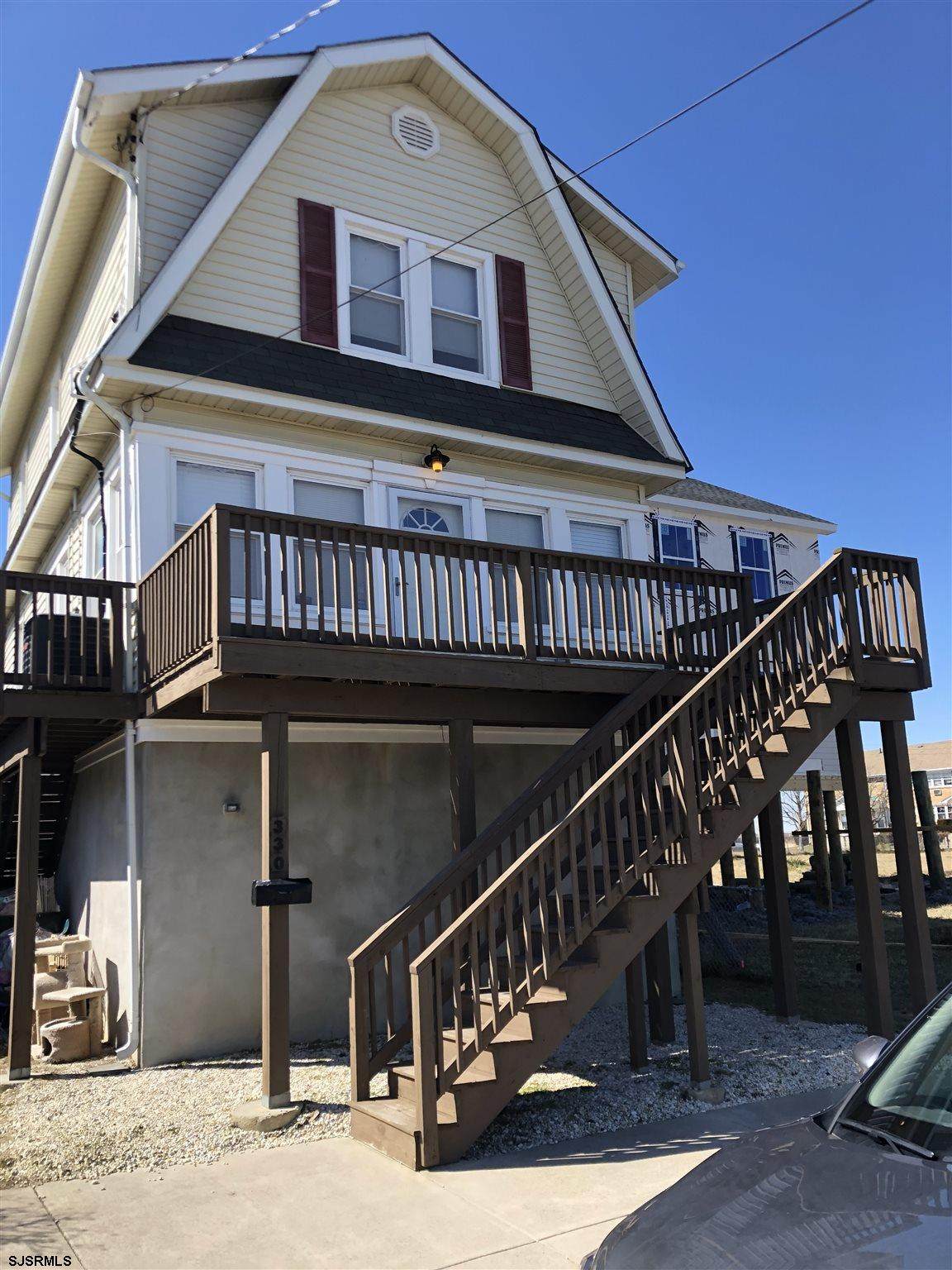 330 Richmond - Photo 1