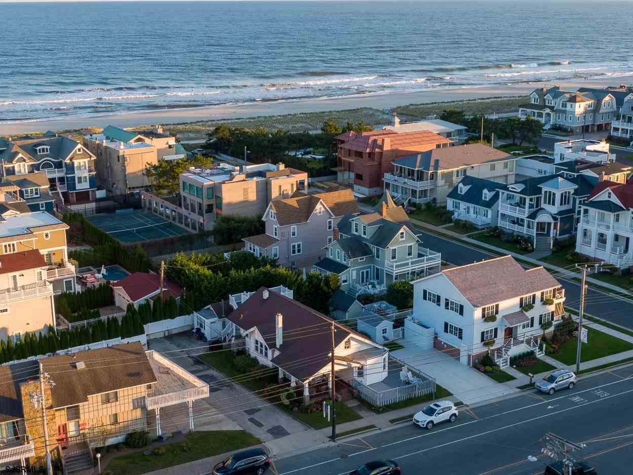 2304 Atlantic - Photo 1