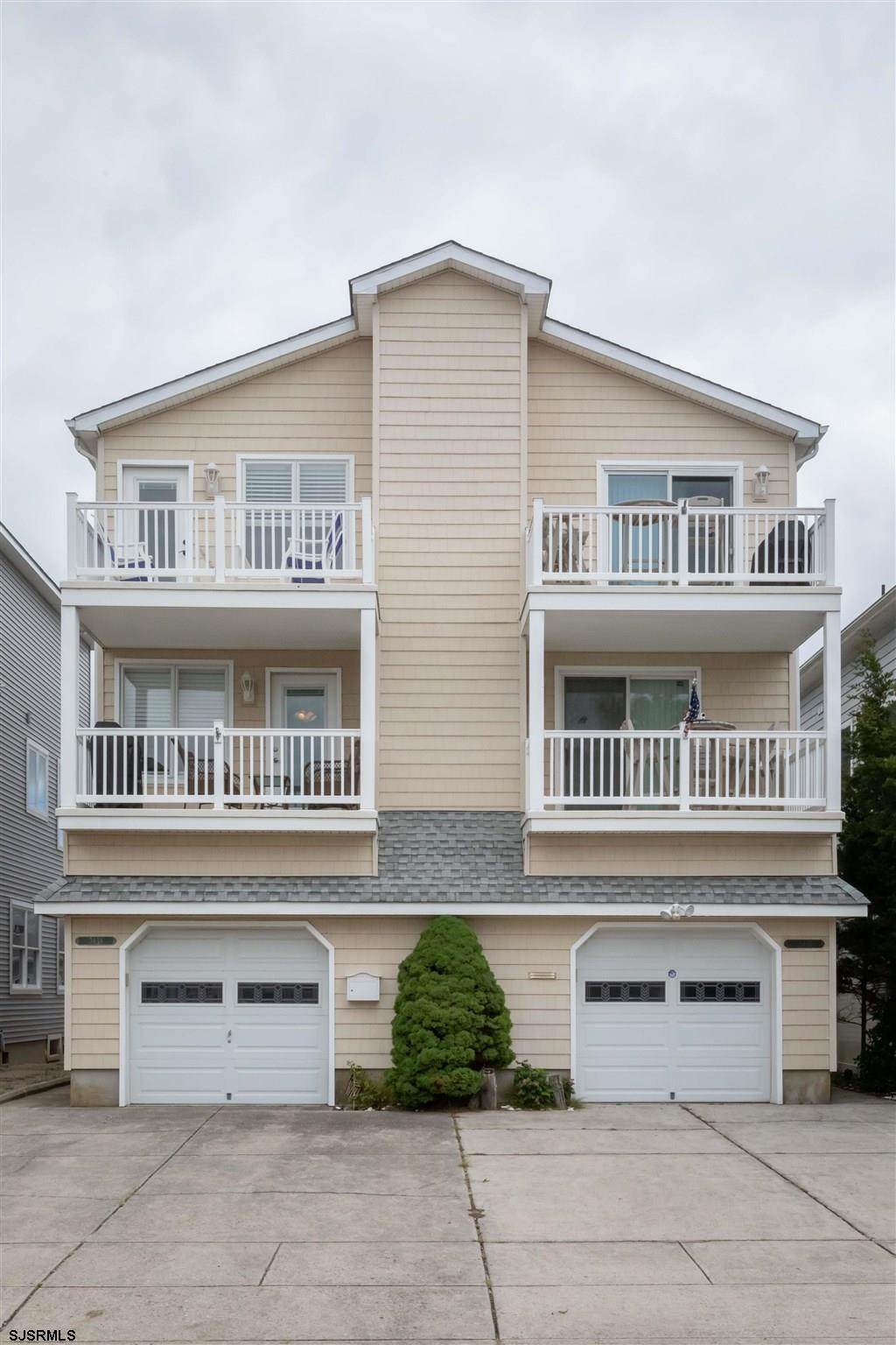 343 39th - Photo 1