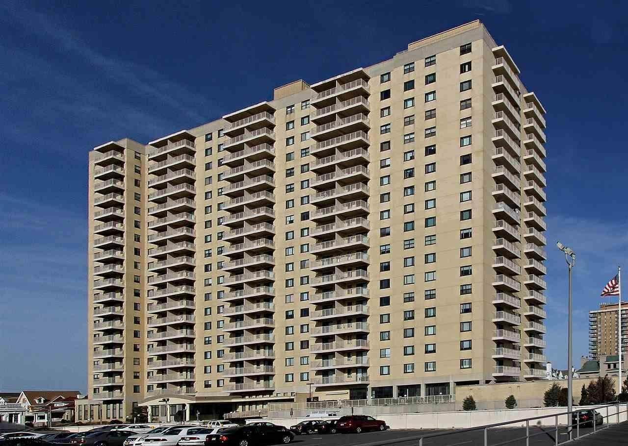 5000 Boardwalk - Photo 1