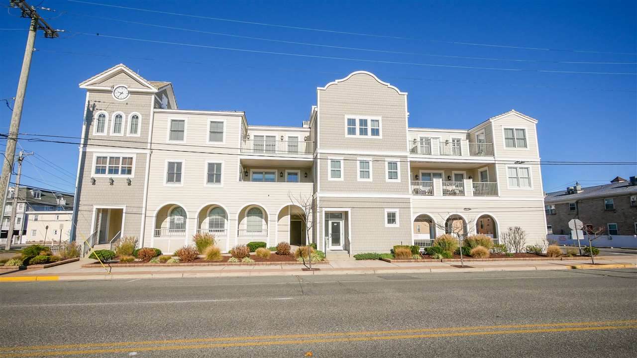 9219 Atlantic Ave - Photo 1