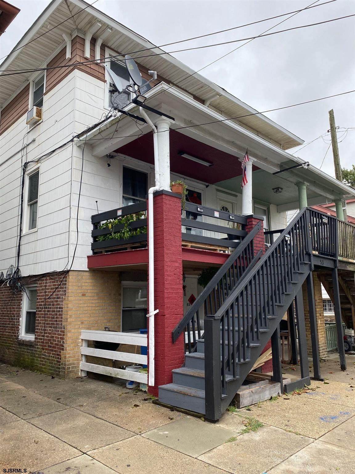 53 Dover - Photo 1