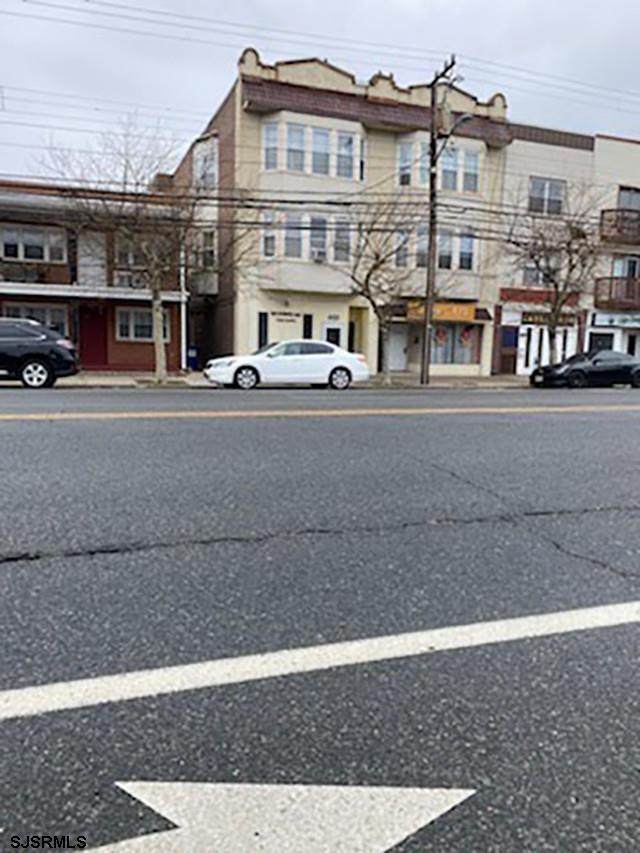 4121 Atlantic - Photo 1