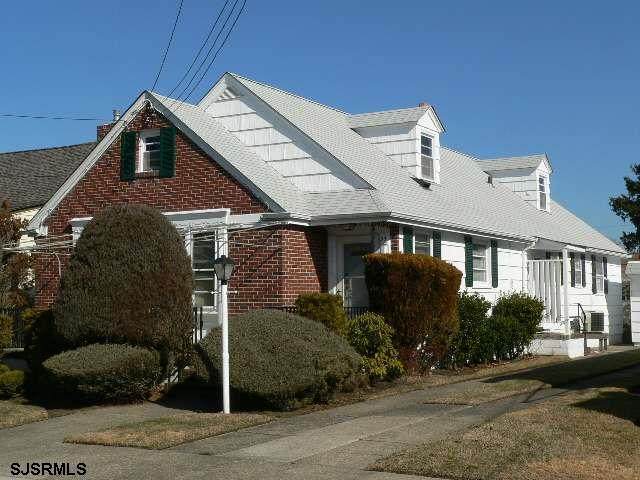33 Gladstone - Photo 1