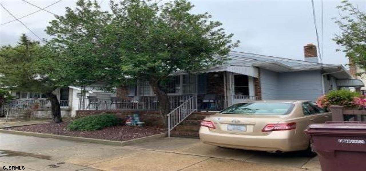 107 Fredericksburg - Photo 1