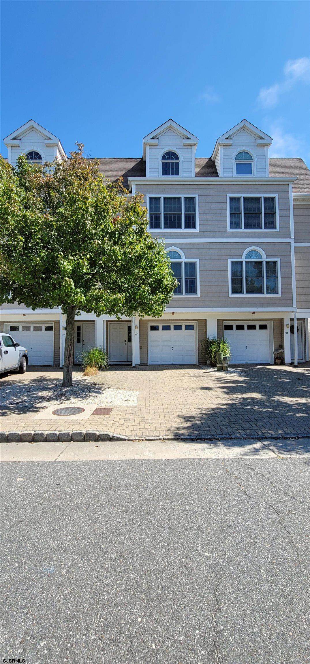 107 Harrisburg Ave - Photo 1