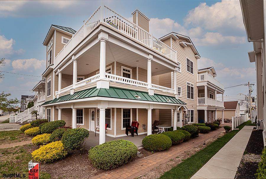 916 Ocean - Photo 1