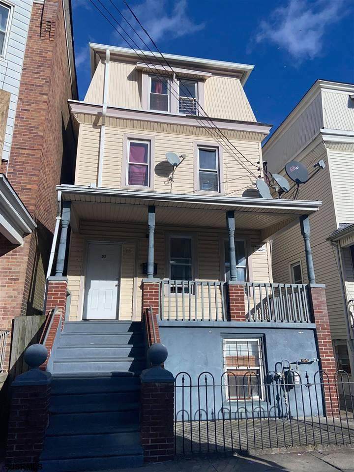 25 Florida Ave - Photo 1