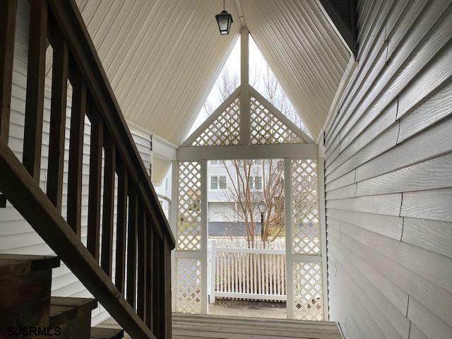 176 39th - Photo 1
