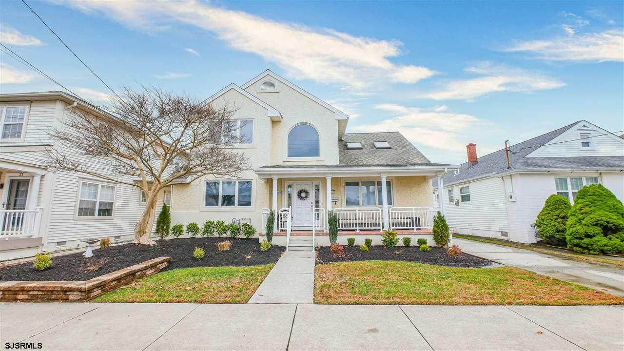 25 Frontenac - Photo 1