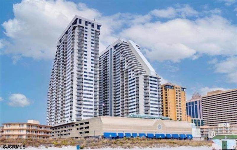 3101 Boardwalk - Photo 1