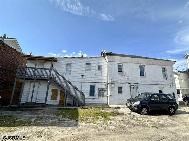 20 Bellevue Ave - Photo 1