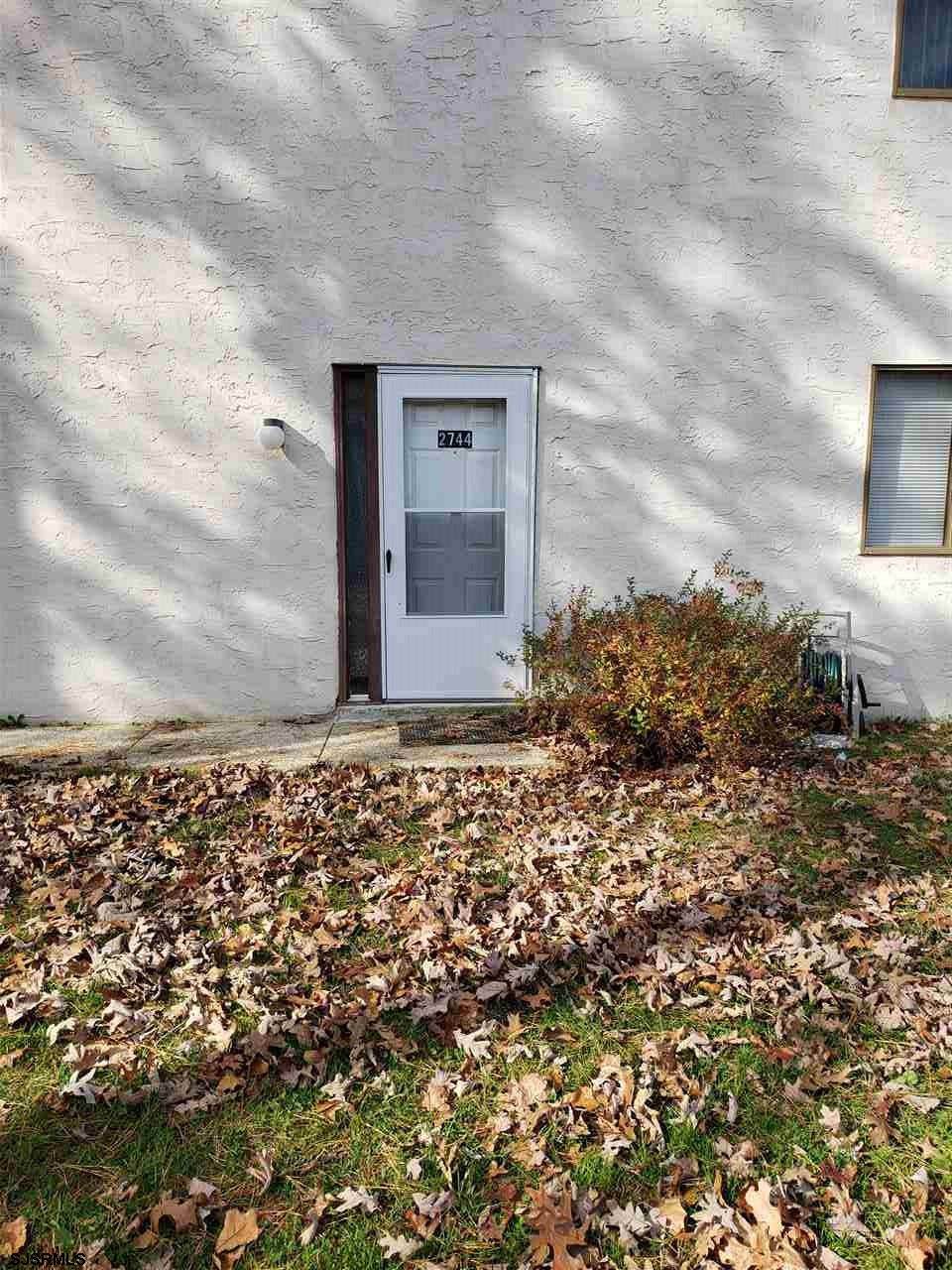 2744 Mimosa - Photo 1