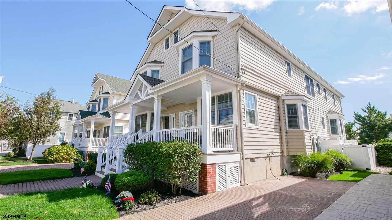 9410 Winchester - Photo 1