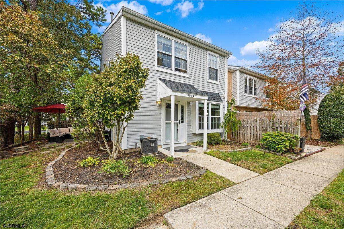 4934 Winterbury - Photo 1