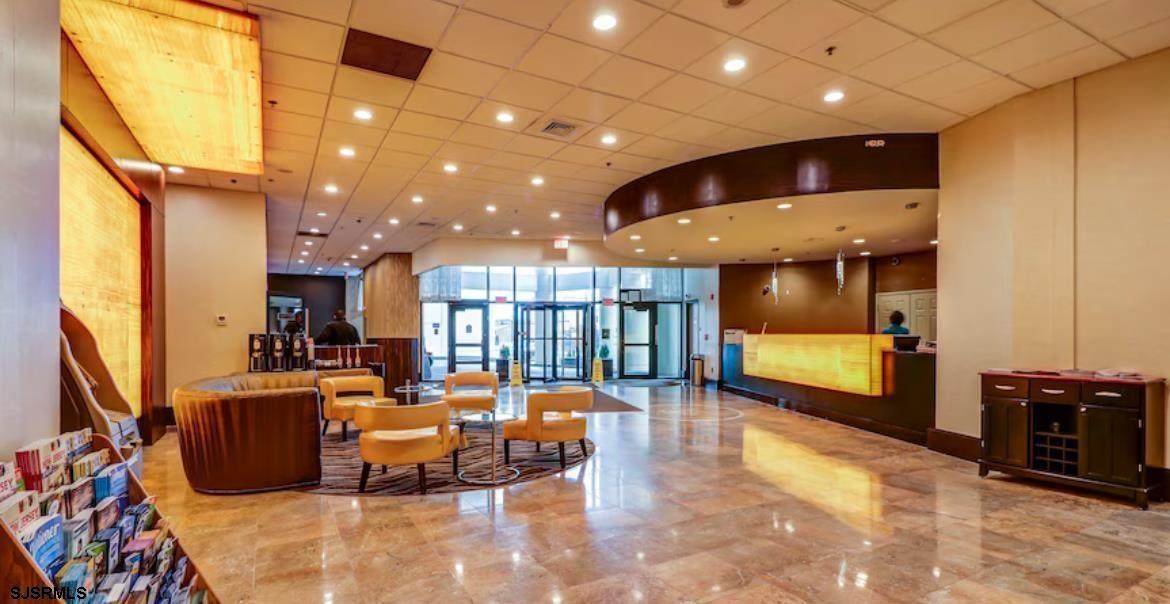 1515 Boardwalk - Photo 1