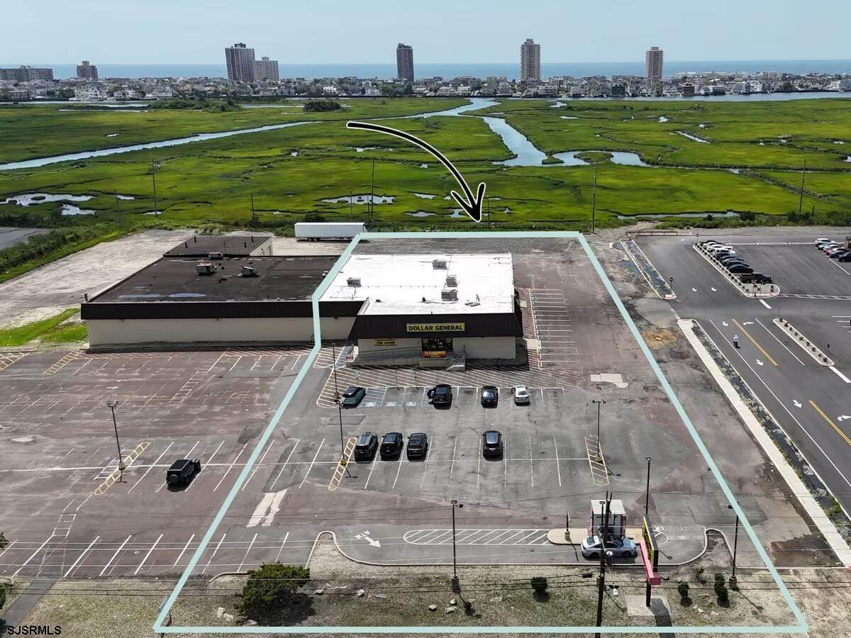 4910 Wellington Ave - Photo 1