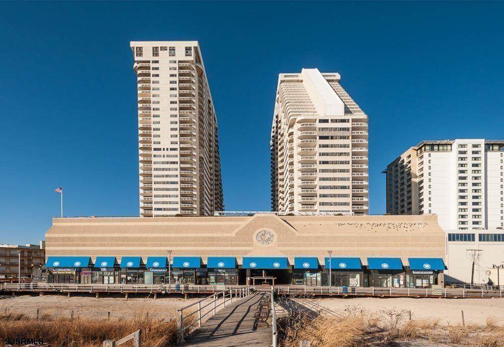 3101 Boardwalk - Photo 1