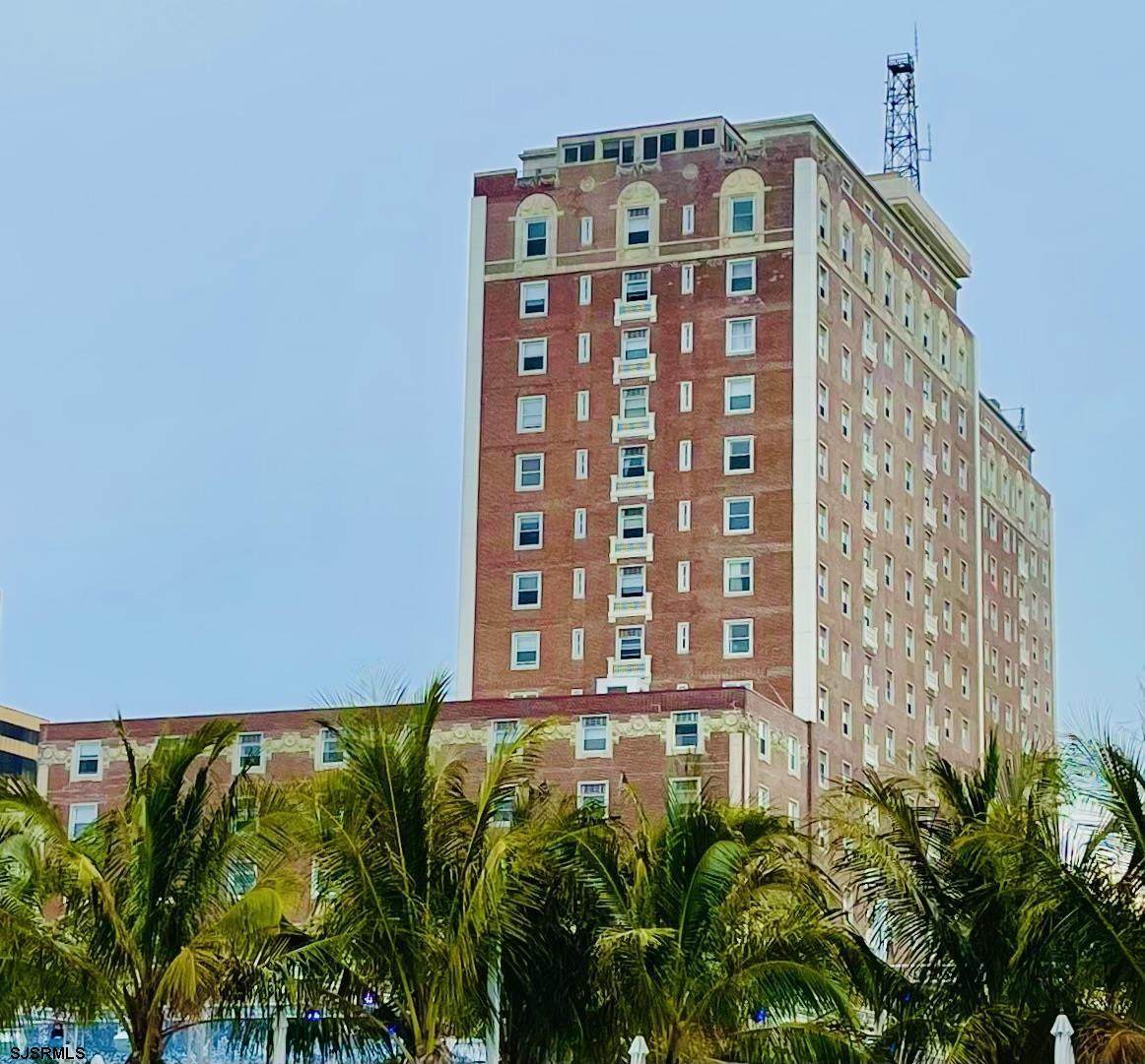 2715 Boardwalk - Photo 1
