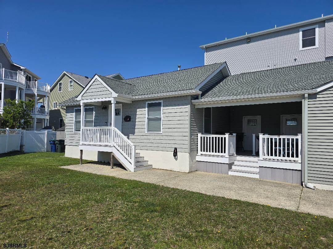 204 10th Unit B - Photo 1