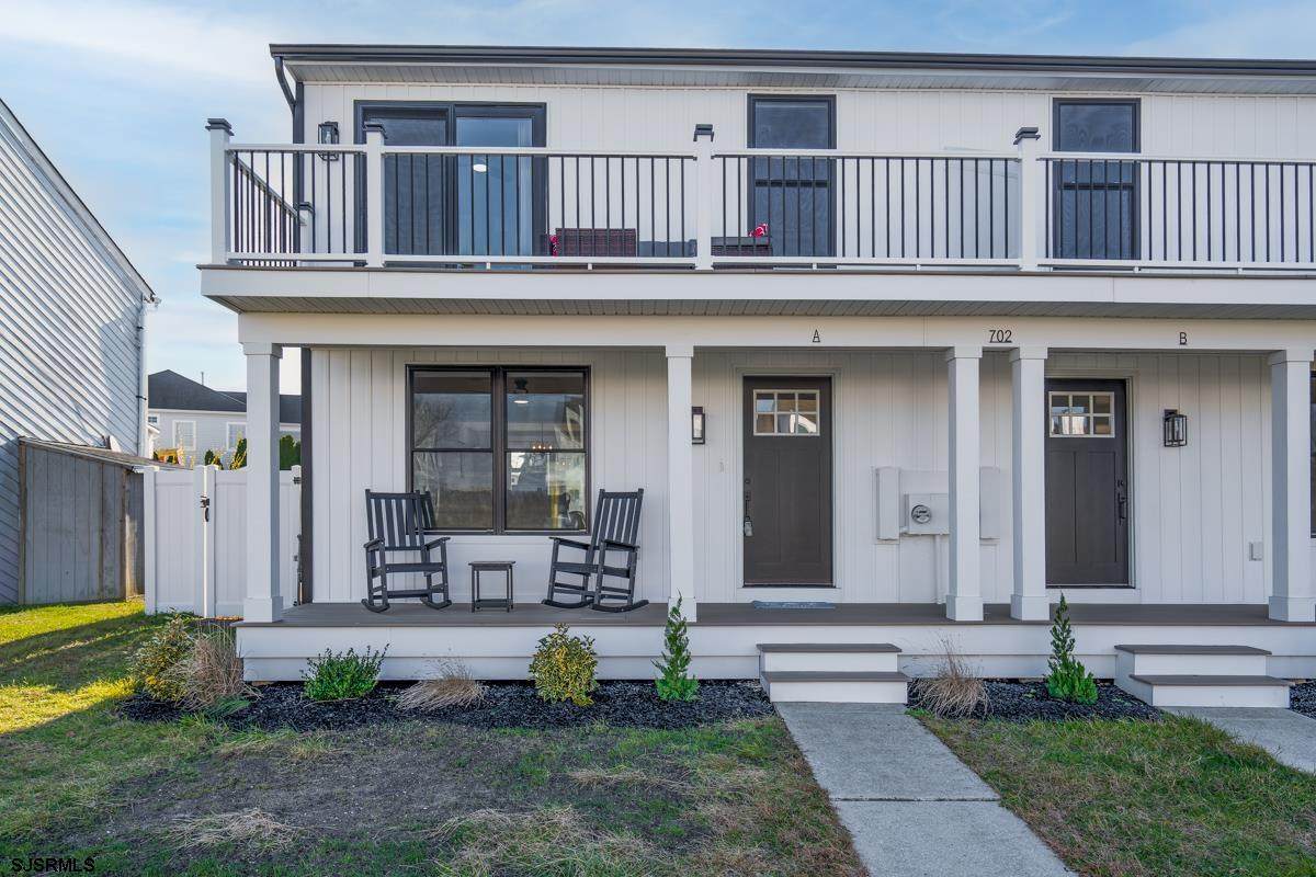 702 Lagoon - Photo 1