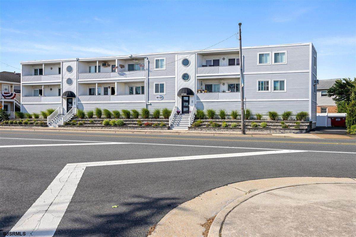 2707 Ventnor - Photo 1