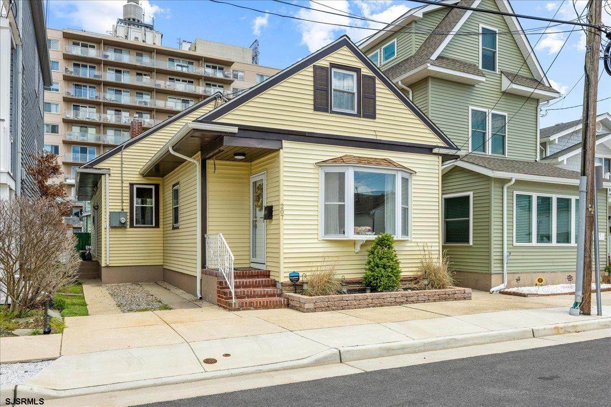 207 Harvard - Photo 1
