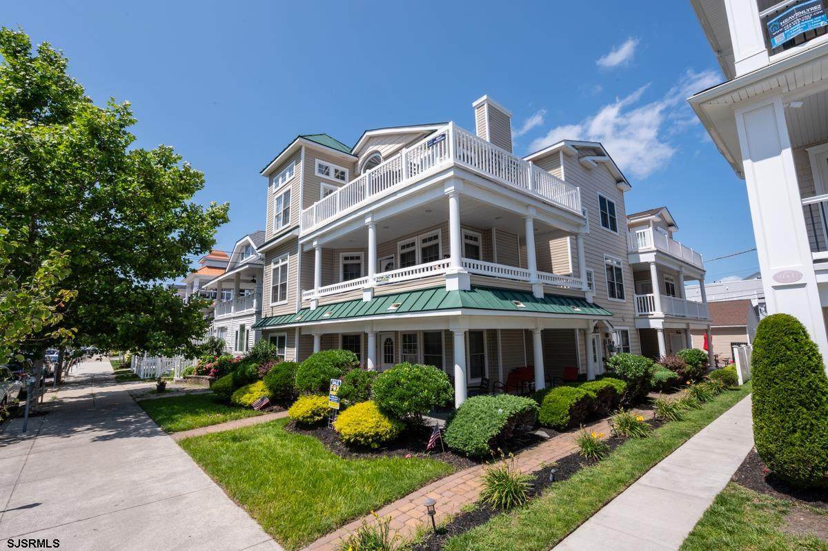 916 Ocean - Photo 1