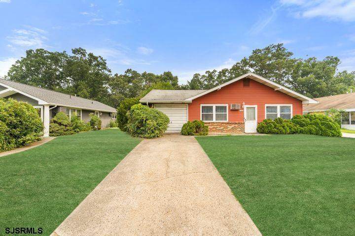 160 Elmtowne - Photo 1