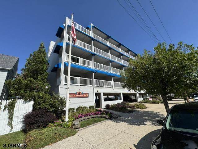 928 Wesley - Photo 1