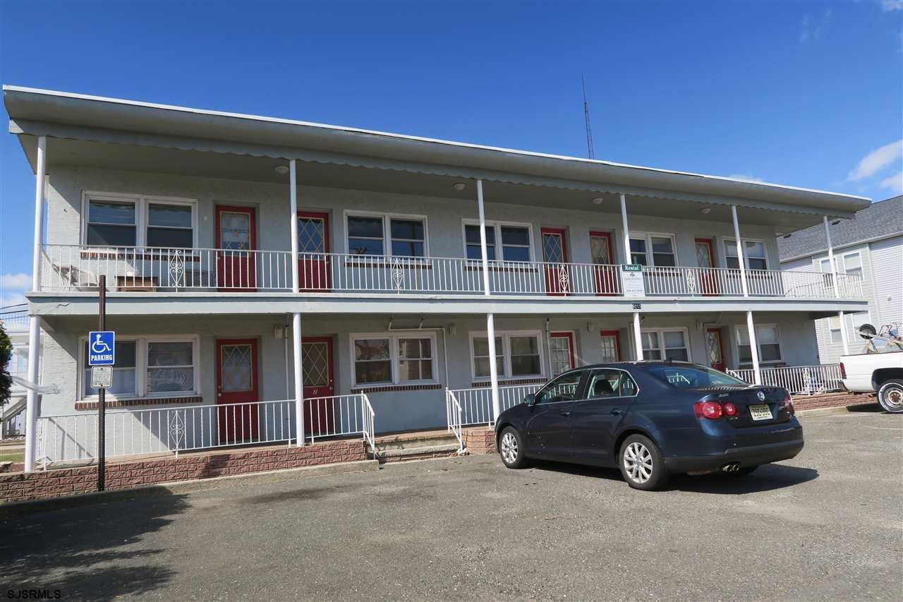 9211 Monmouth - Photo 1