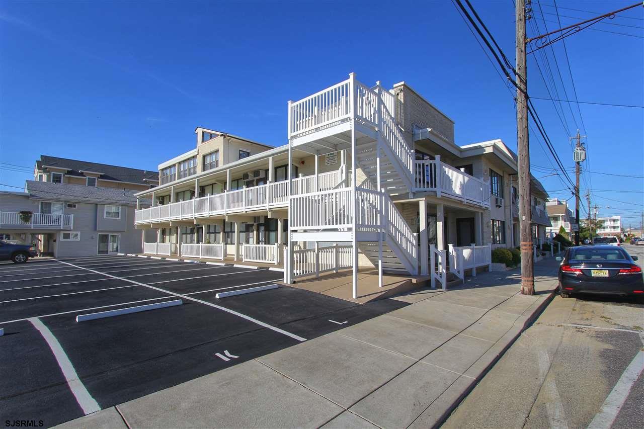 9401 Pacific Ave Unit 13 - Photo 1